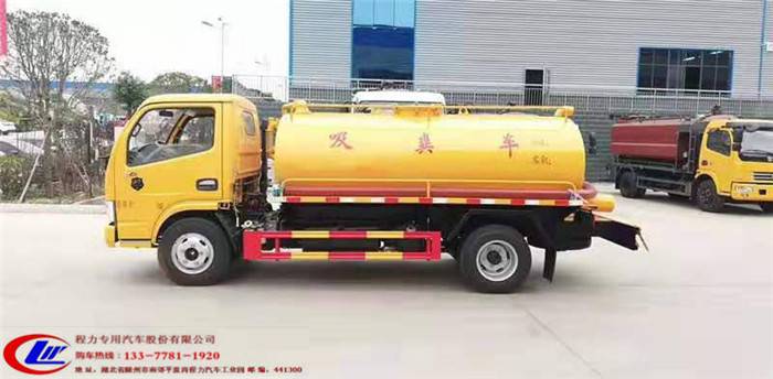 多利卡吸粪车销售热线 专业清理化粪池设备一站式购车指南